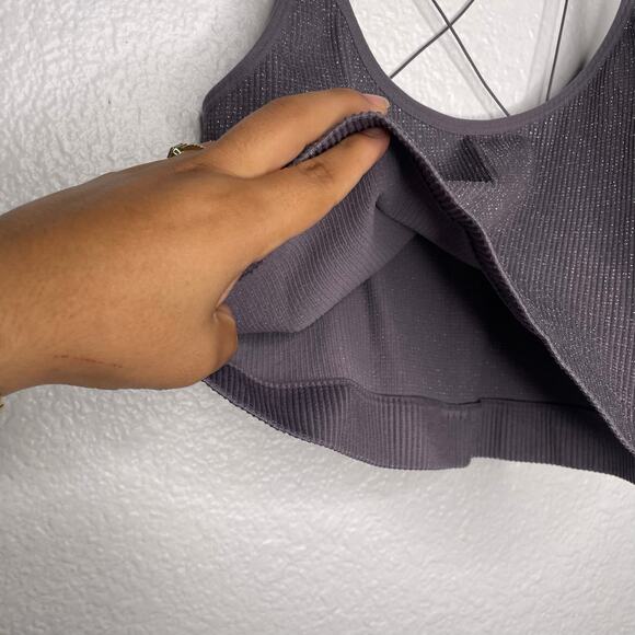 Out From Under Urban Outfitters Womens Top Size L Gray Sparkly Cropped - Picture 8 of 8